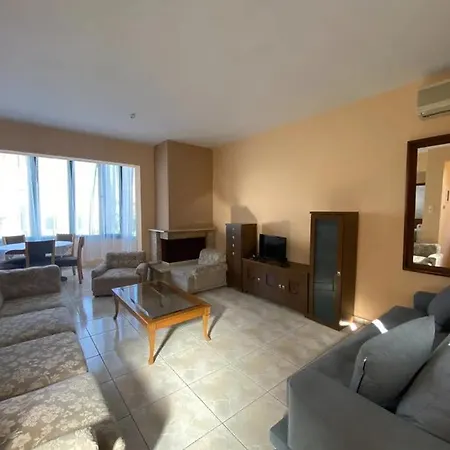 Holiday home Lia's